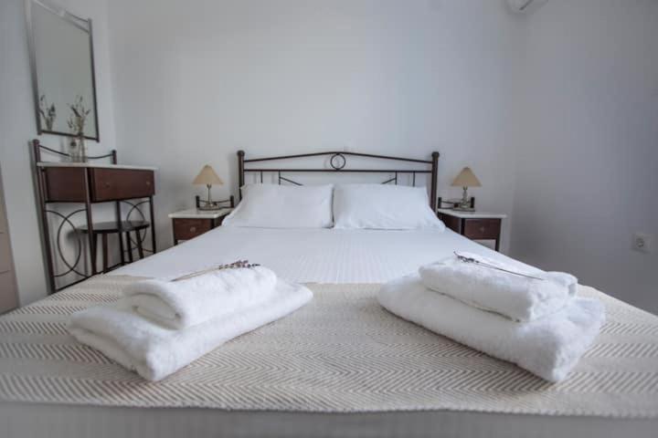 Astarti Apartments Livadi  Extérieur photo